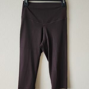 NWOT - Aerie Dark Brown Capri Leggings - L